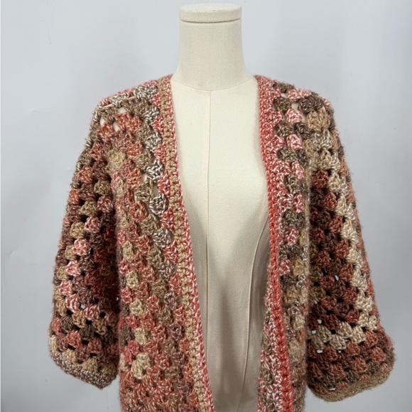 Handmade, granny, cottage, core Crochet Granny Square cardigan M/L - Picture 5 of 9